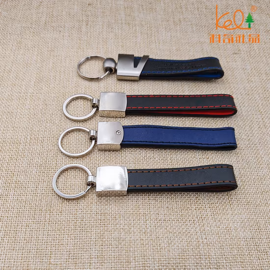Cina Fabbrica Personalizzata Promozione Regalo Accessori Moda Sneaker Borsa da scuola Ciondolo Accessori per auto Portachiavi in metallo Portachiavi Anime Portachiavi in gomma plastica PVC
