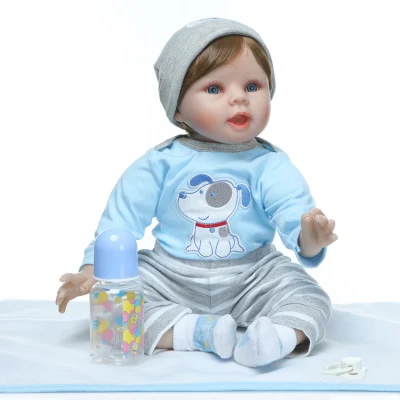 Neonato rinato in vinile siliconico fatto a mano 22′′/55 cm Bambola realistica per bambini con vestiti adorabili Regalo di compleanno per bambini